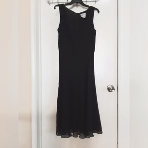 Adrianna Papell Black Silk Dress.